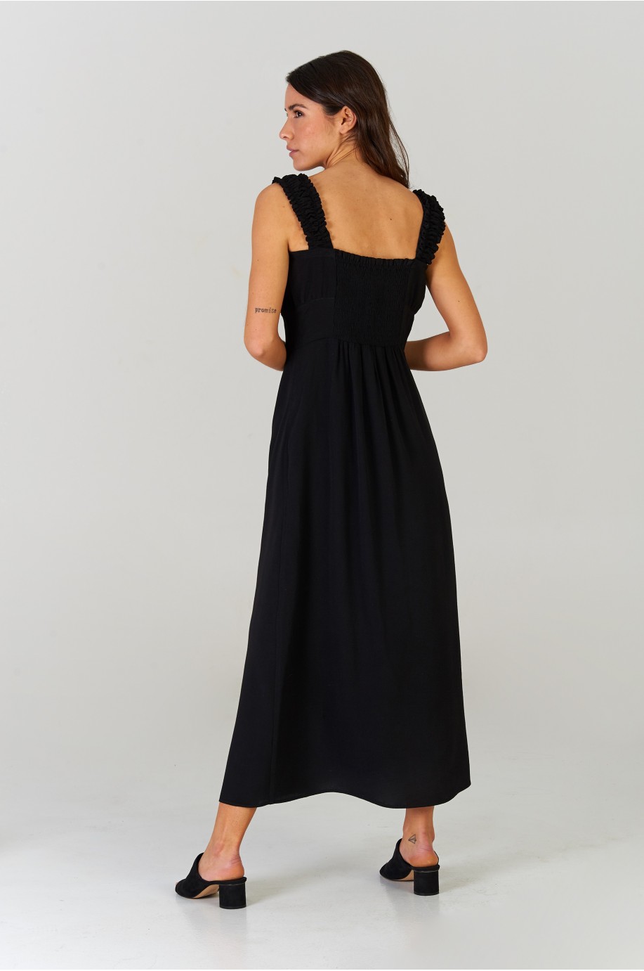 Vestido midi Negro Vestido midi Negro