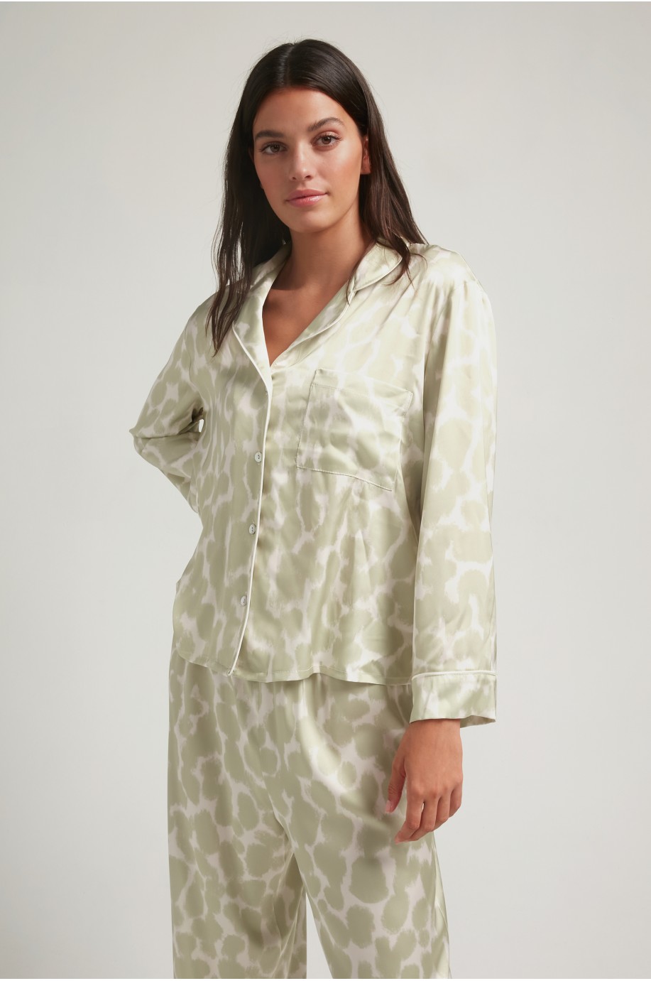 Long-sleeved pajama in satin | Robin Collection