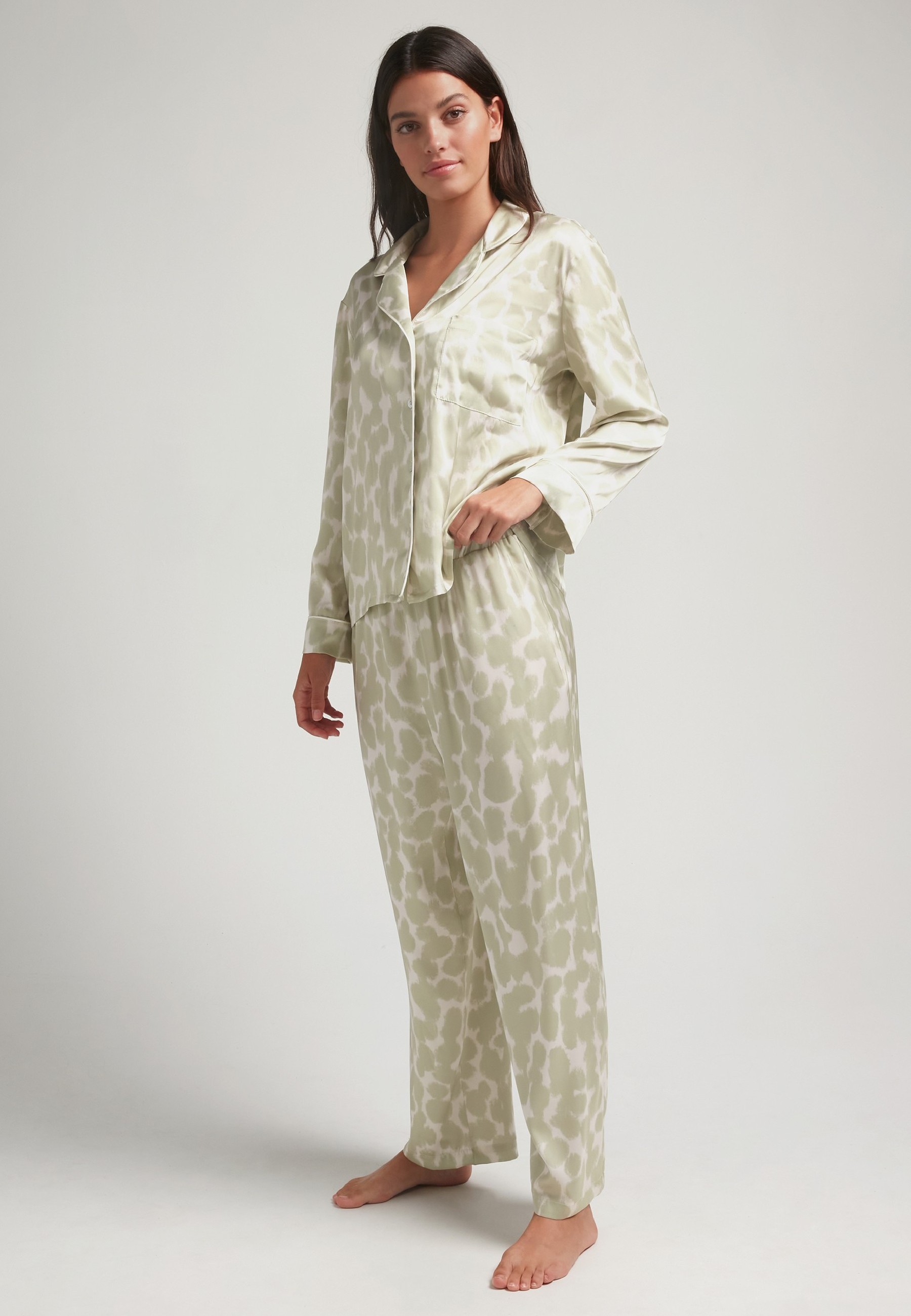Pyjama manches longues en satin | Robin Collection